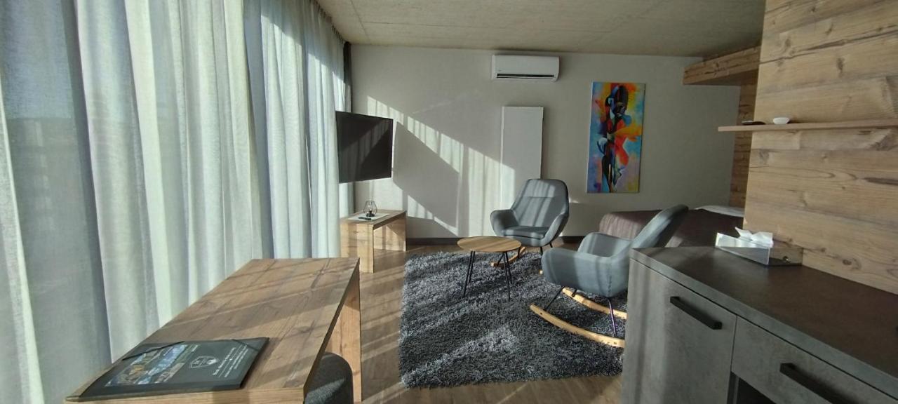 Jbx Resort Apartments Lipno Lipno nad Vltavou Ngoại thất bức ảnh